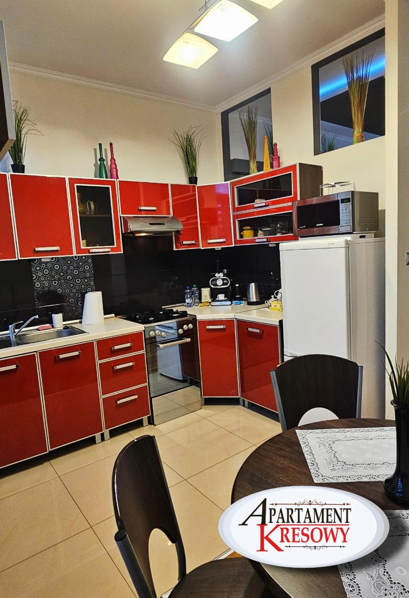 Apartament Kresowy Parter 3 Pokoje Duza Lazienka Kabino-Wanna Spa Wi Fi Ekspres 2X Smart Tv Antresola Parking Free Plac Zabaw Bilet Na Aquapark 150M W Cenie Hrubieszow Exteriér fotografie