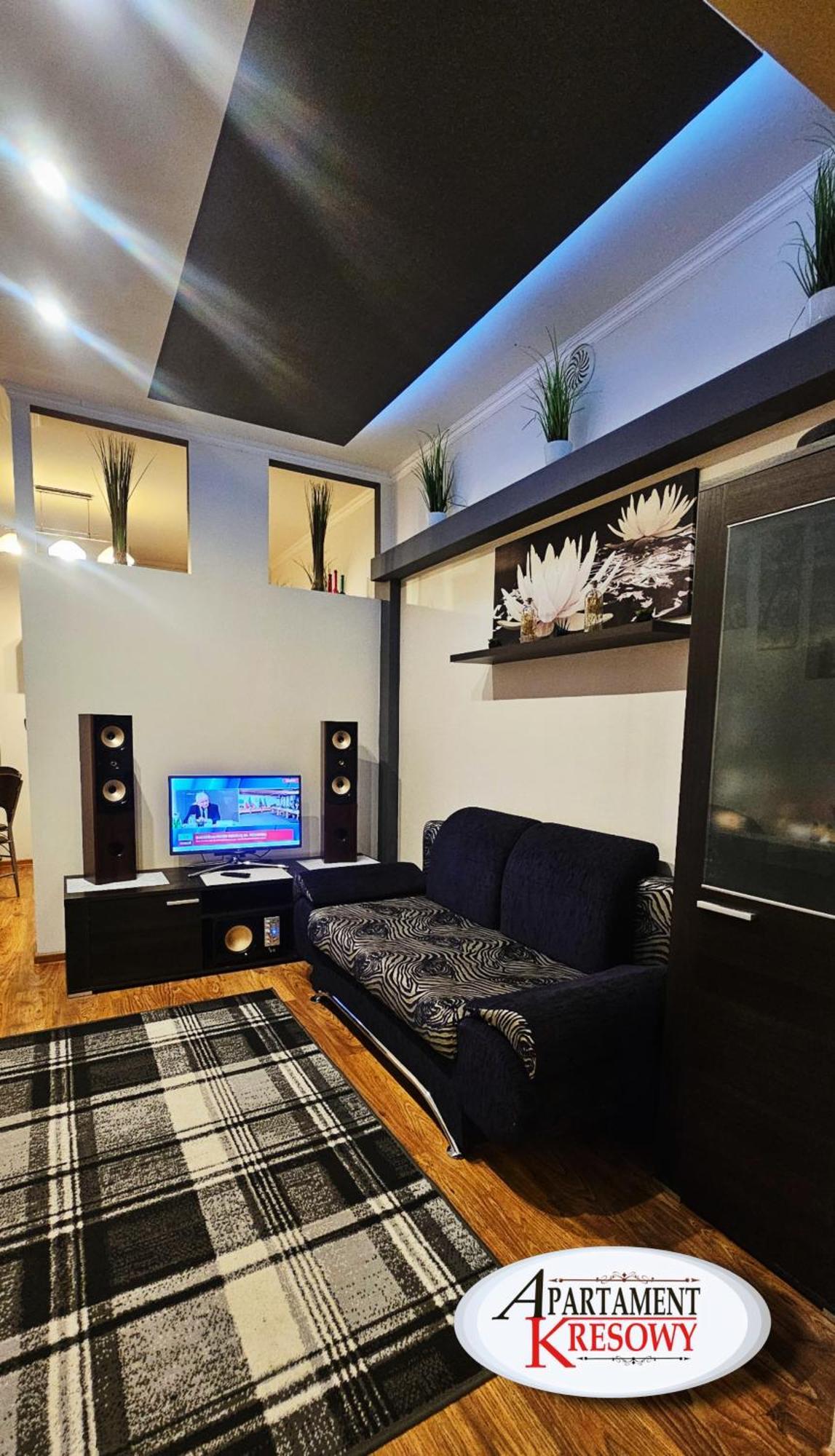 Apartament Kresowy Parter 3 Pokoje Duza Lazienka Kabino-Wanna Spa Wi Fi Ekspres 2X Smart Tv Antresola Parking Free Plac Zabaw Bilet Na Aquapark 150M W Cenie Hrubieszow Exteriér fotografie
